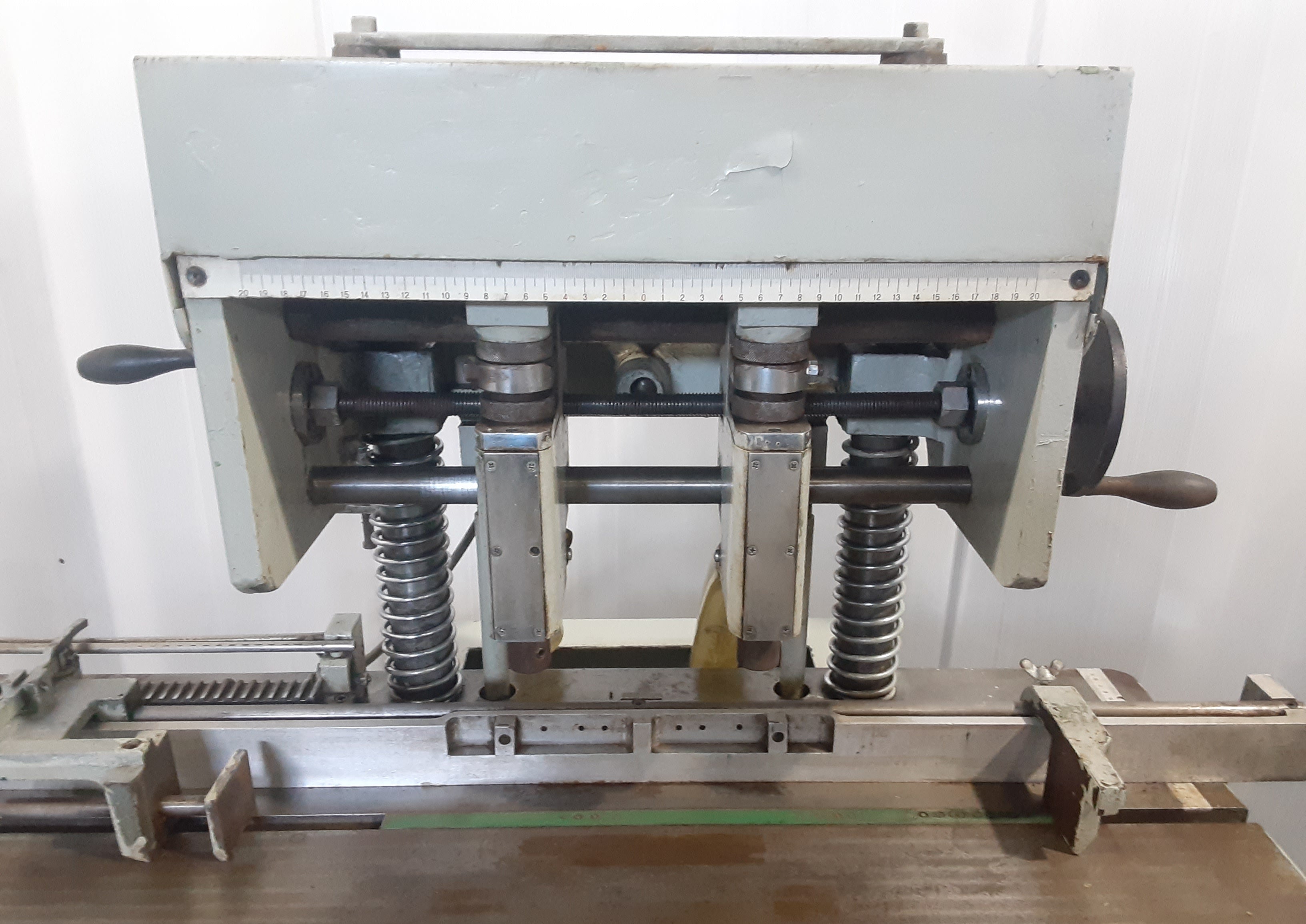 中古 2穴 穿孔機 ドリル 2holepaperdrill